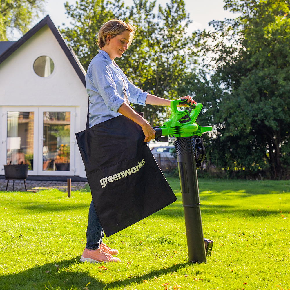 Greenworks 40V DigiPro Blower & Vacuum Kit – Two 2Ah Batteries – product detail or in-use view