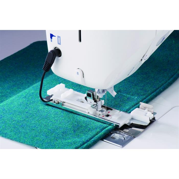 Juki HZL-DX3 Computerised Sewing Machine