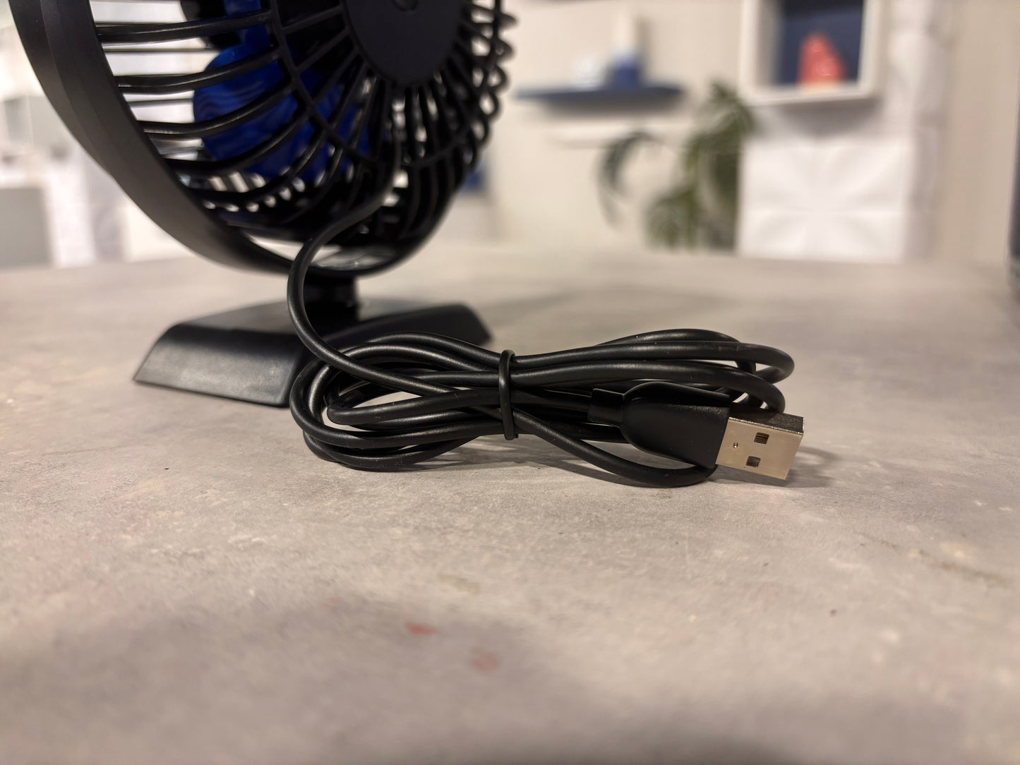 USB Desktop Fan - Black - 3 Speeds