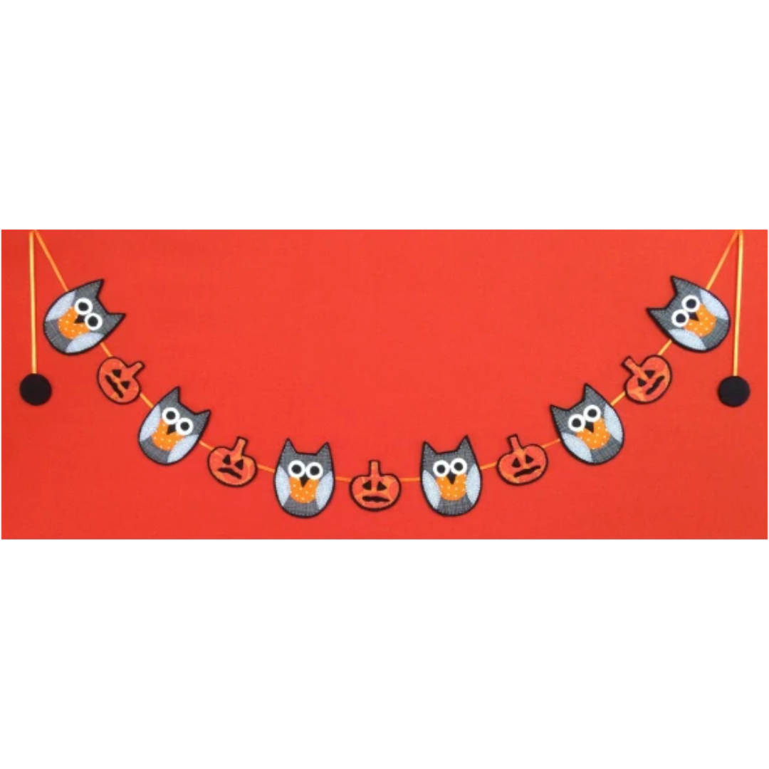 Village Fabrics Halloween Swag Kit