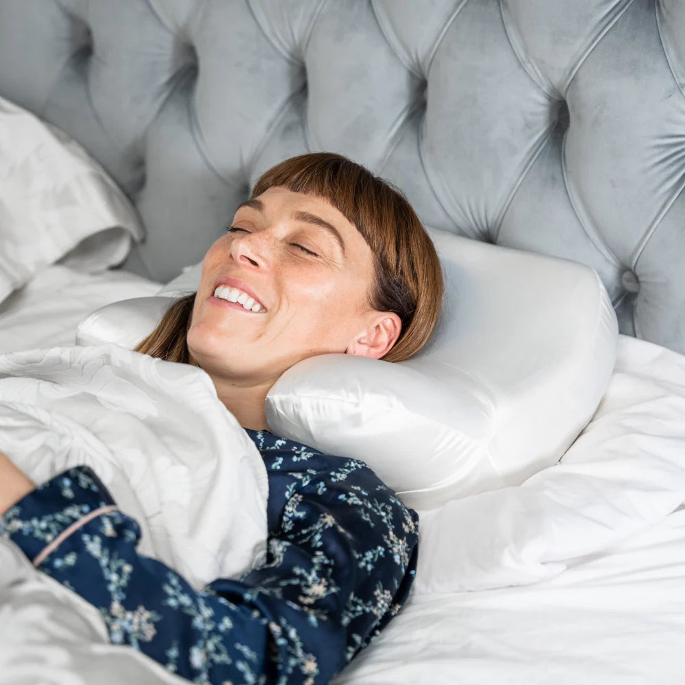The Recovery Pillow with 1x Mulberry Silk Pillowcase and Bonus Pillowcase