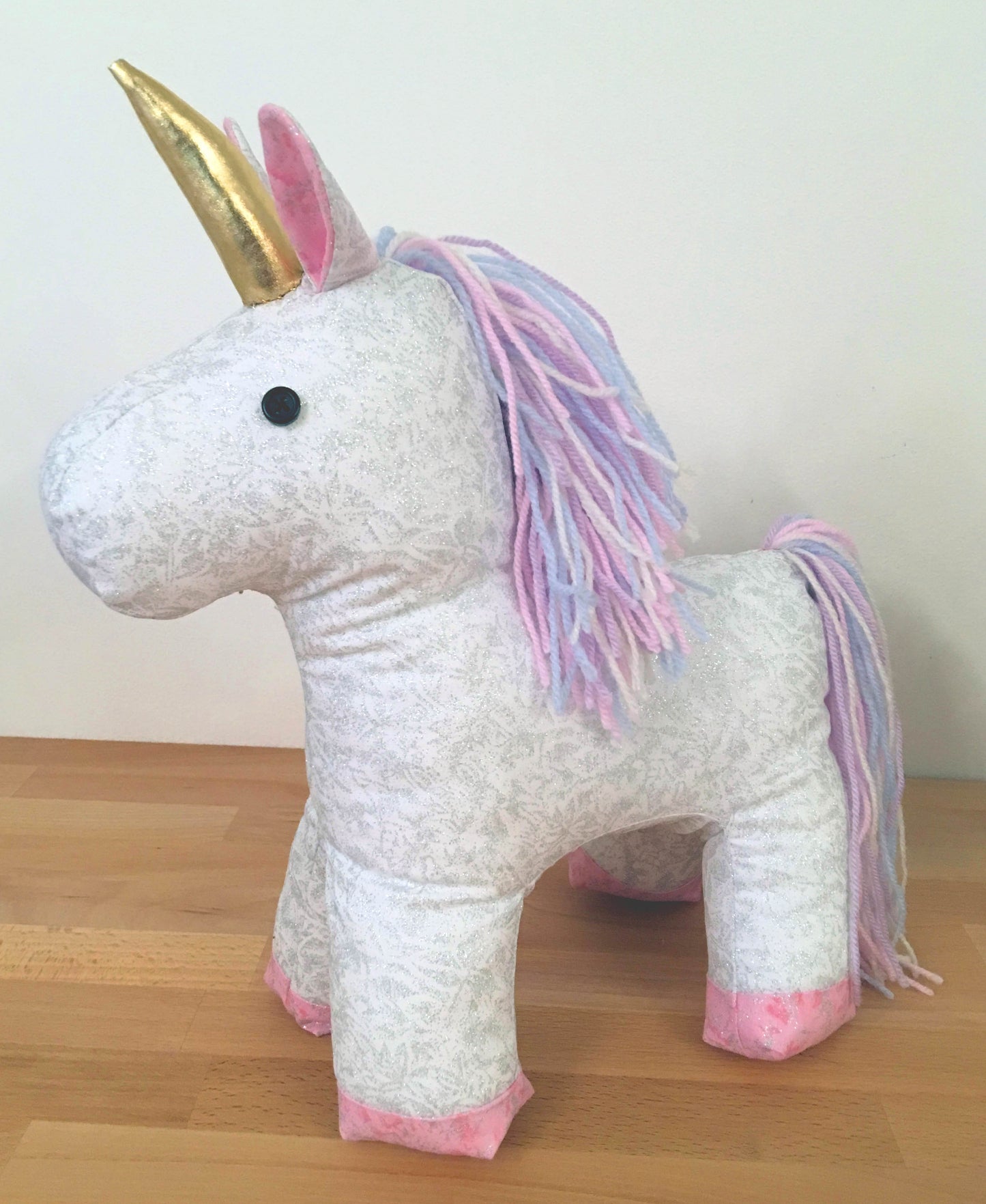 Quilter's Trading Post Sparkle Unicorn & Henry Horse Pattern
