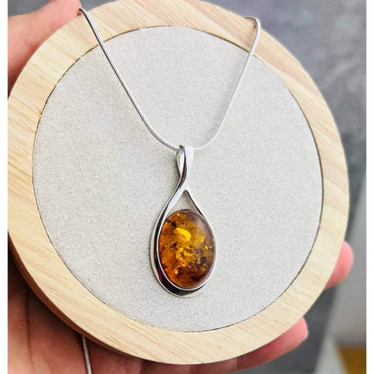 925 Sterling Silver & Baltic Amber Classic Pendant on 18" Chain