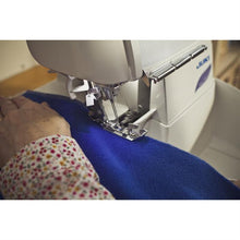 Juki MO-1000 Air Threading Overlocker | 2, 3 & 4 Thread Overlocker with Automatic Threading