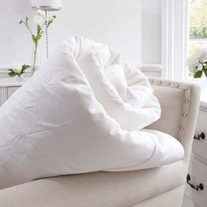 Jasmine Silk 9 Tog Mulberry Silk Filled Cotton Case Single Duvet