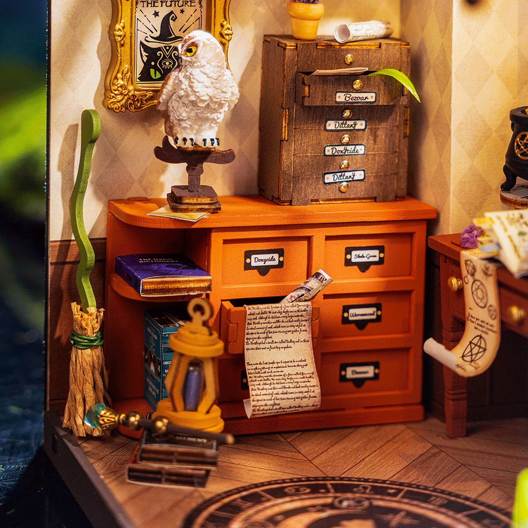 Rolife The Magic Study - DIY Miniature House - DG166