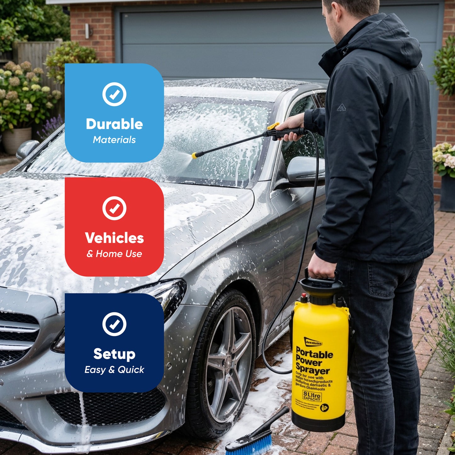 Streetwize 8L Pressure Sprayers with Extra Wash Brush