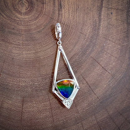 Canadian Ammolite Gems by Kenneth Bradley ‘Serena’ Pendant