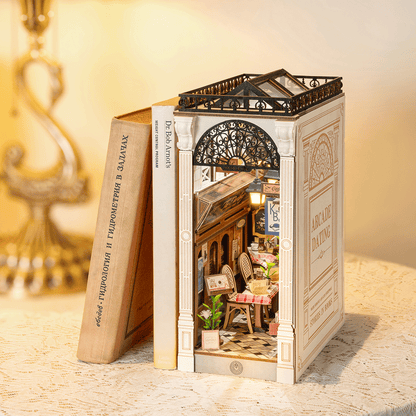 Rolife Arcade Dating - DIY Book Nook Shelf Insert Kit - TGB10