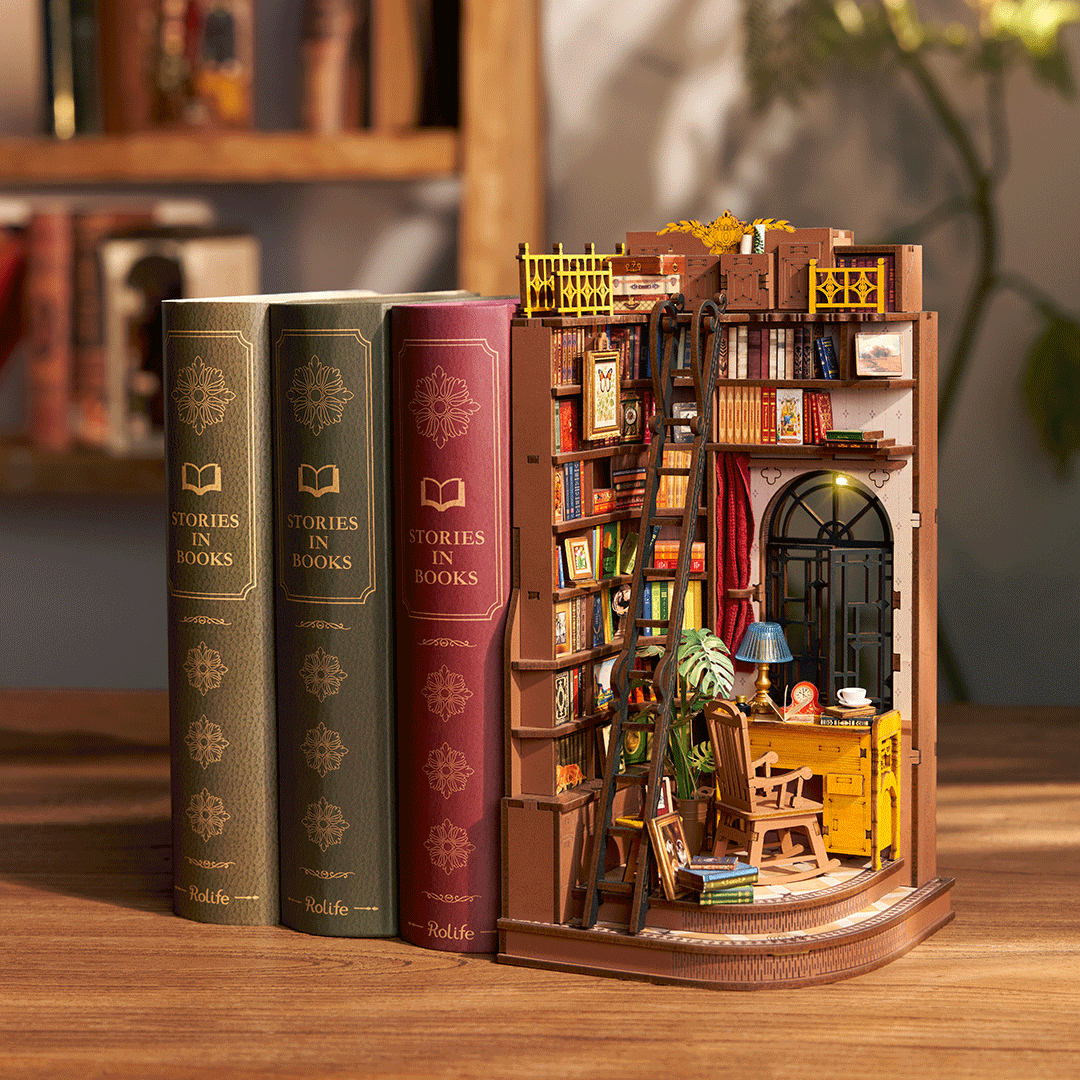 Rolife Silent Corner Study - DIY Book Nook Shelf Insert - TGE02