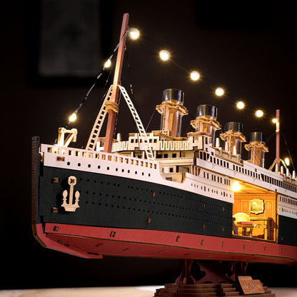 Rolife 1912 Eternal Atlantic Voyager - DIY 3D Wooden Puzzle - TGL02
