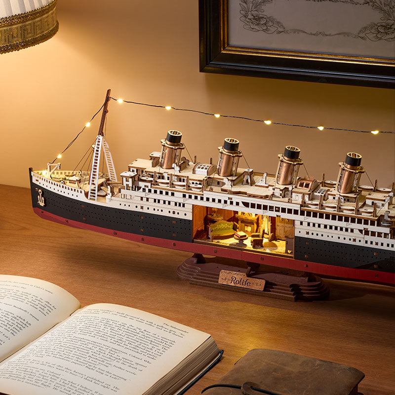 Rolife 1912 Eternal Atlantic Voyager - DIY 3D Wooden Puzzle - TGL02