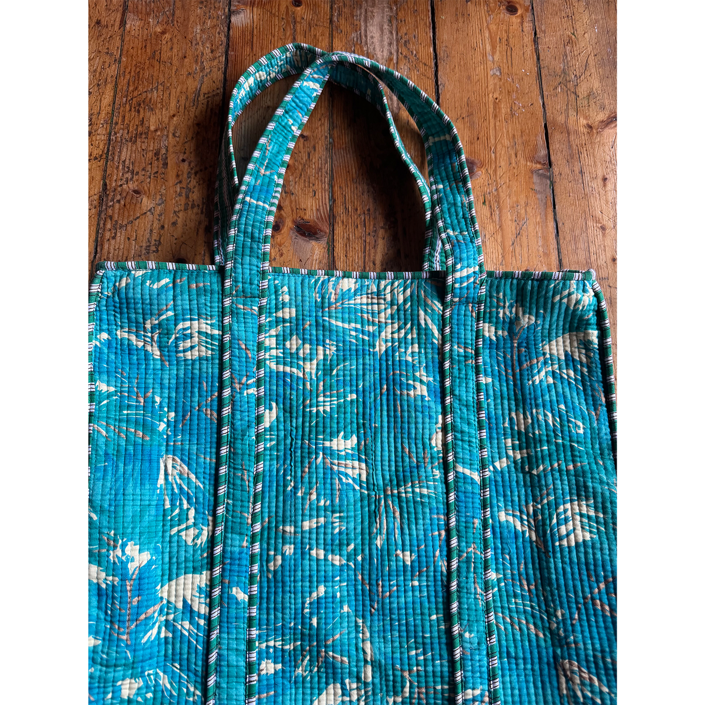 Memories of India Tote Bag