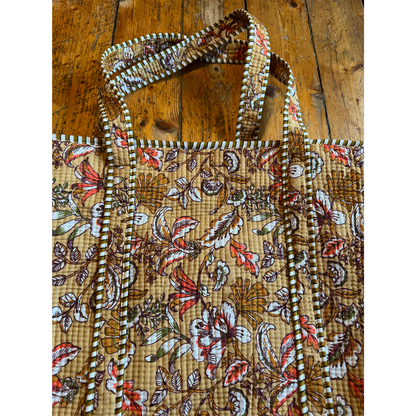 Memories of India Tote Bag