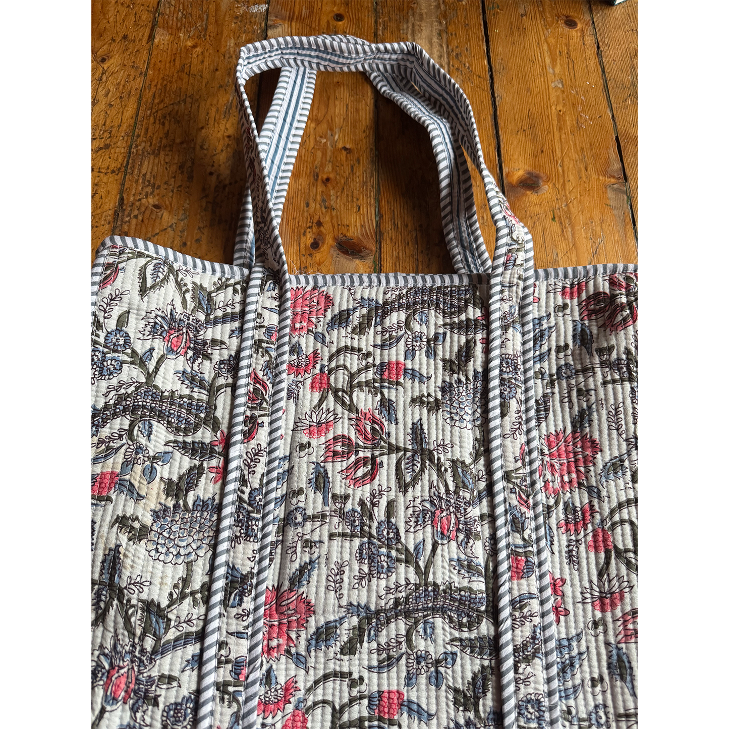 Memories of India Tote Bag