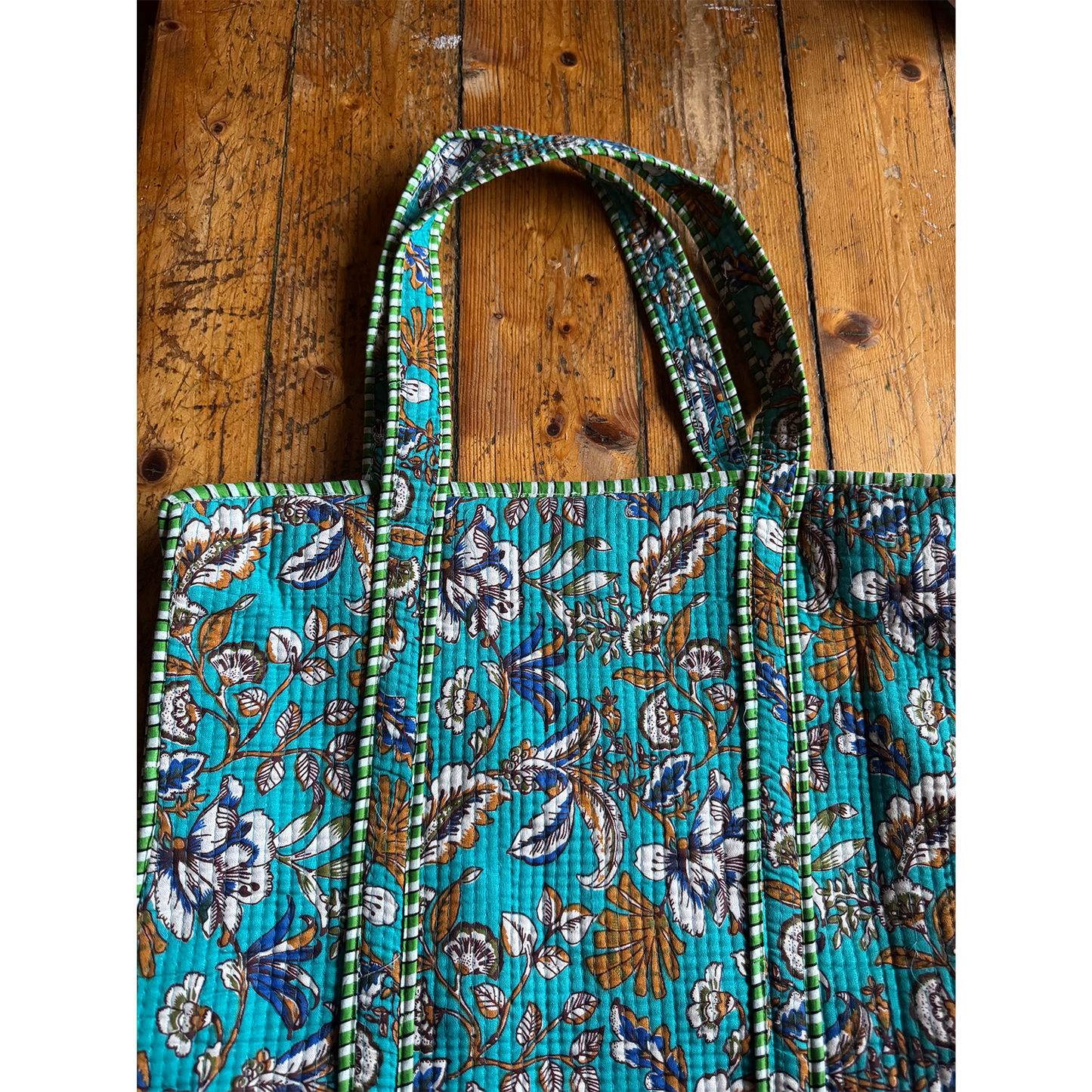 Memories of India Tote Bag