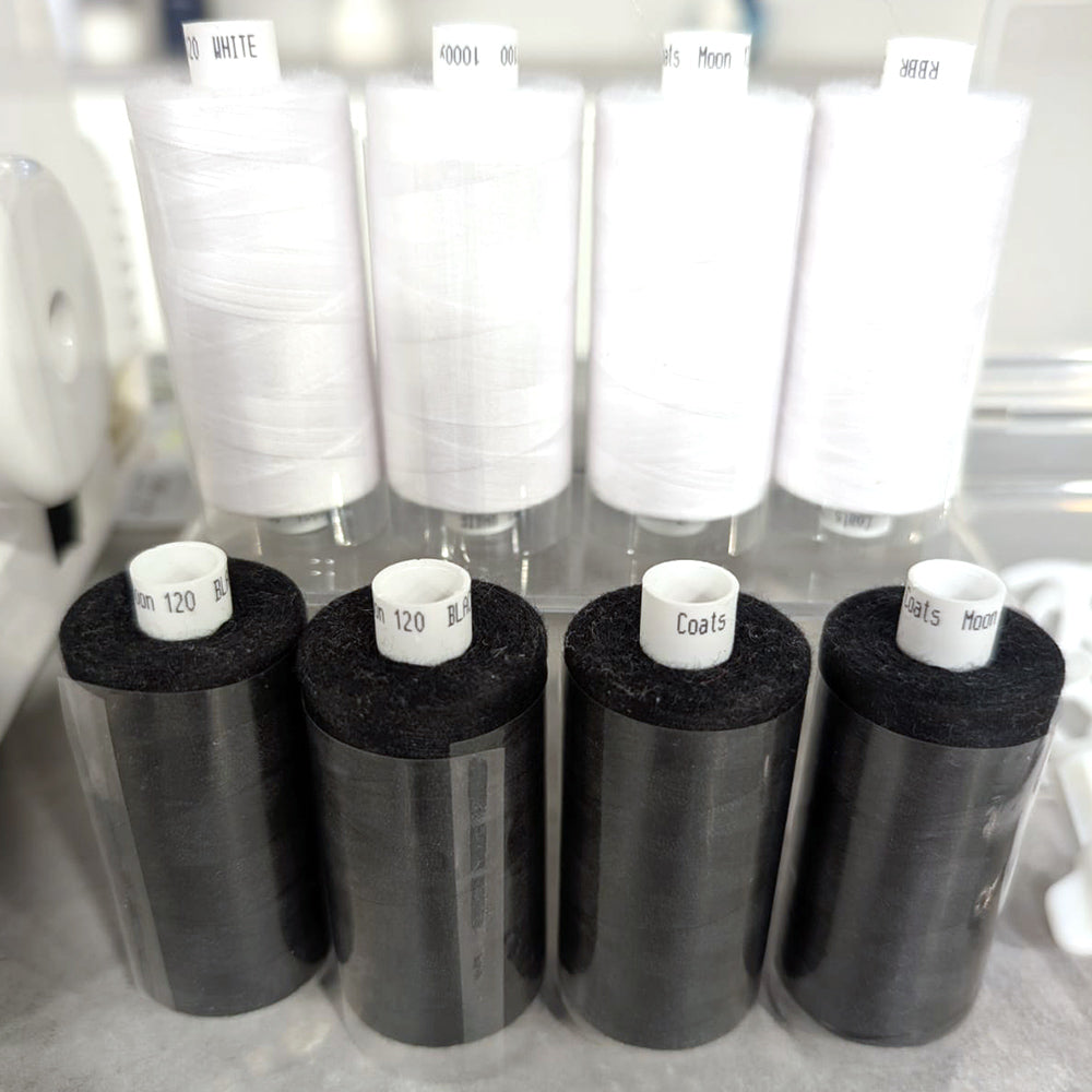 Moon Overlocking Thread - 800 yards - Black & White