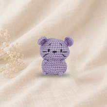 Knitty Critters Pouch Pals Crochet Kit - Mabel Mouse
