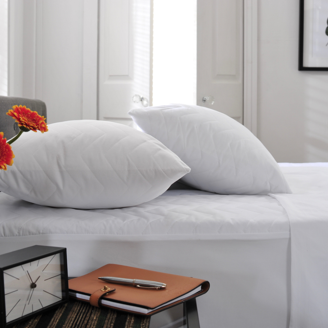 The Lyndon Company Single Waterproof Mattress Protector