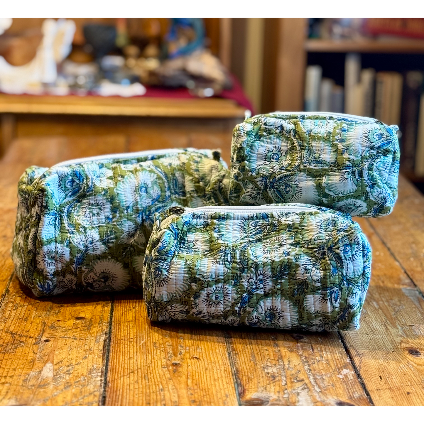 Memories of India Set of 3 Quilted and Lined Toiletry Bags