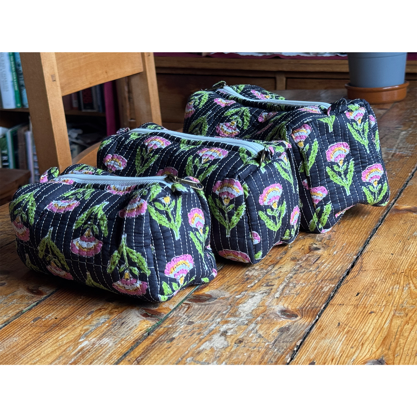 Memories of India Set of 3 Quilted and Lined Toiletry Bags