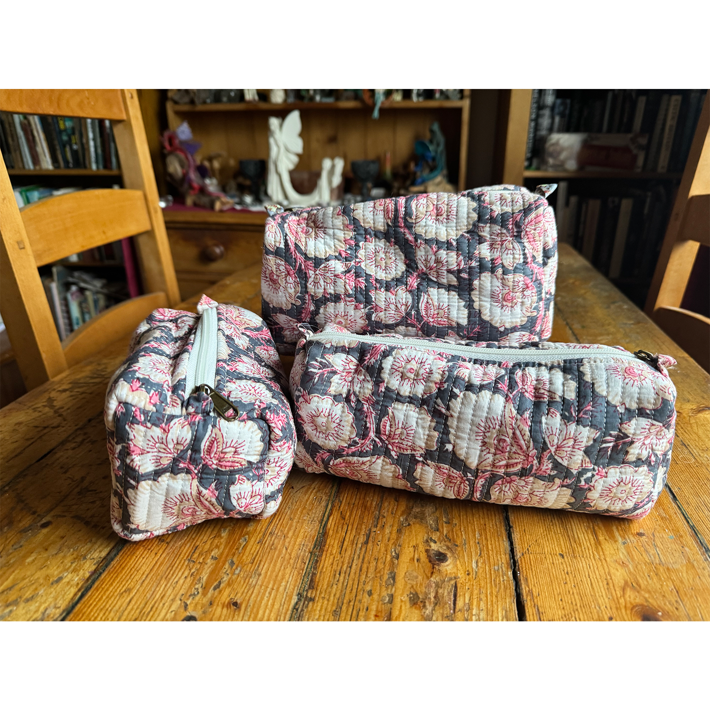 Memories of India Set of 3 Quilted and Lined Toiletry Bags