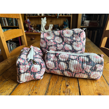 Memories of India Set of 3 Quilted and Lined Toiletry Bags