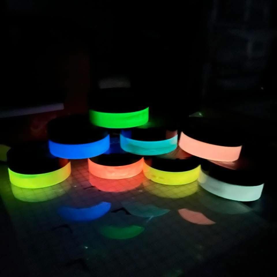 Lisa Horton Crafts Set of 7 Cloud 9 Neon Glossy Gels