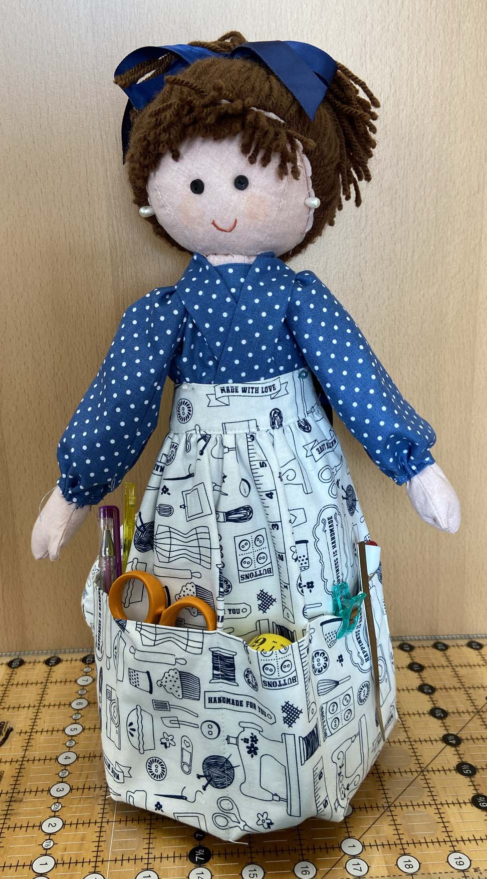 Quilter's Trading Post Sewing Dolly Dawn Pattern