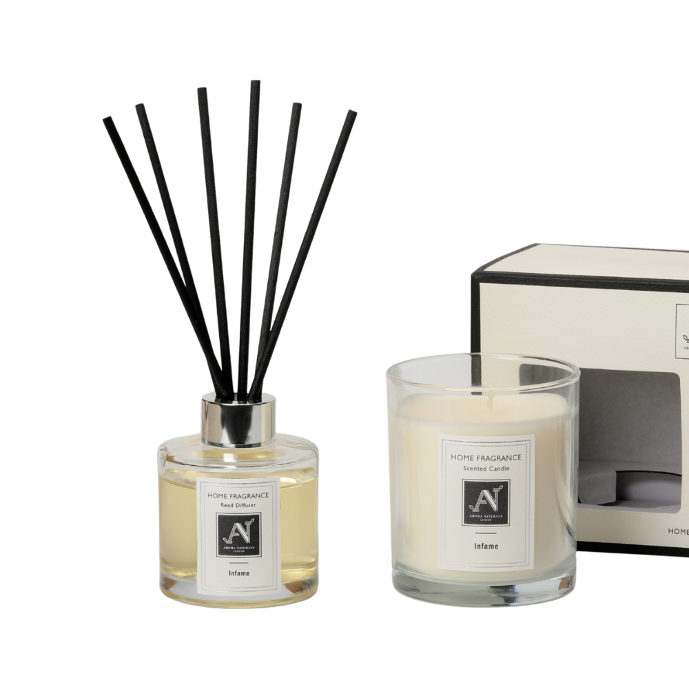 Aroma Naturals London The Minimalist Luxe Range Seaweed & Pink Peppercorn Gift Set - Infame