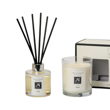 Aroma Naturals London The Minimalist Luxe Range Seaweed & Pink Peppercorn Gift Set - Infame