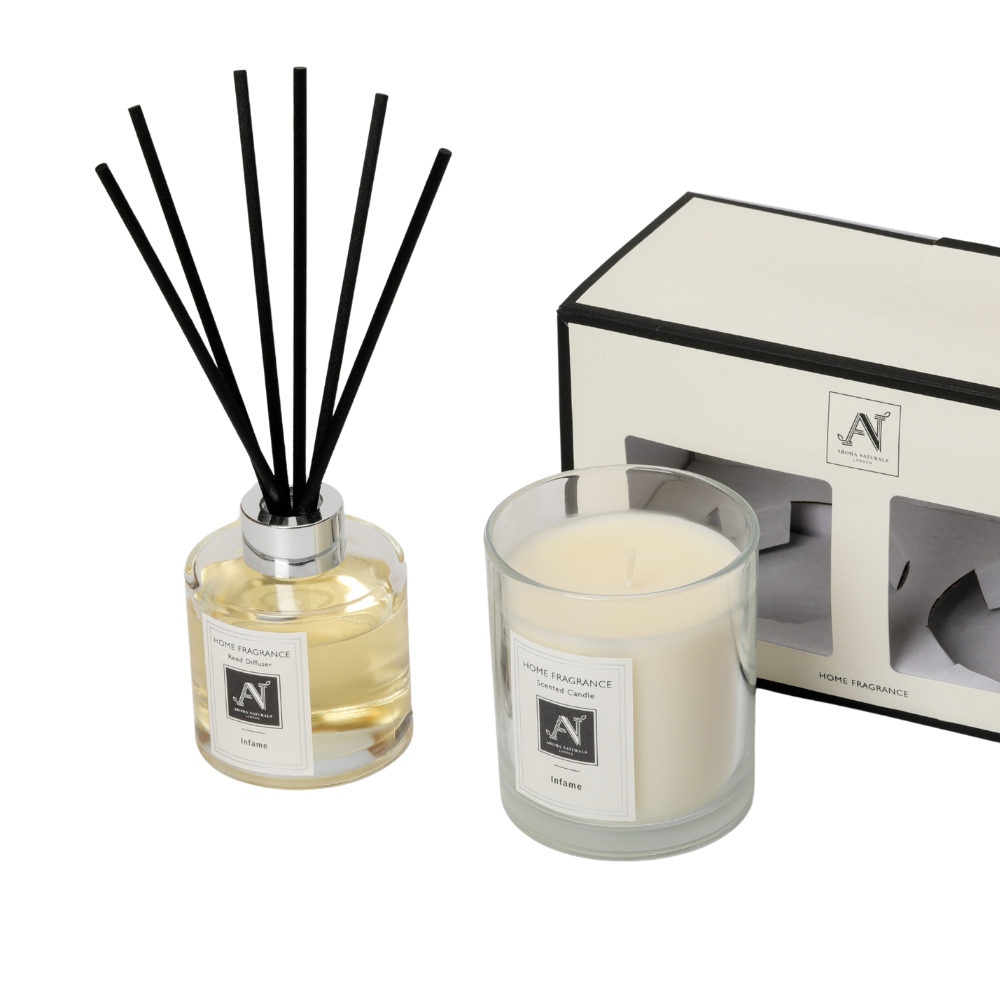 Aroma Naturals London The Minimalist Luxe Range Seaweed & Pink Peppercorn Gift Set - Infame