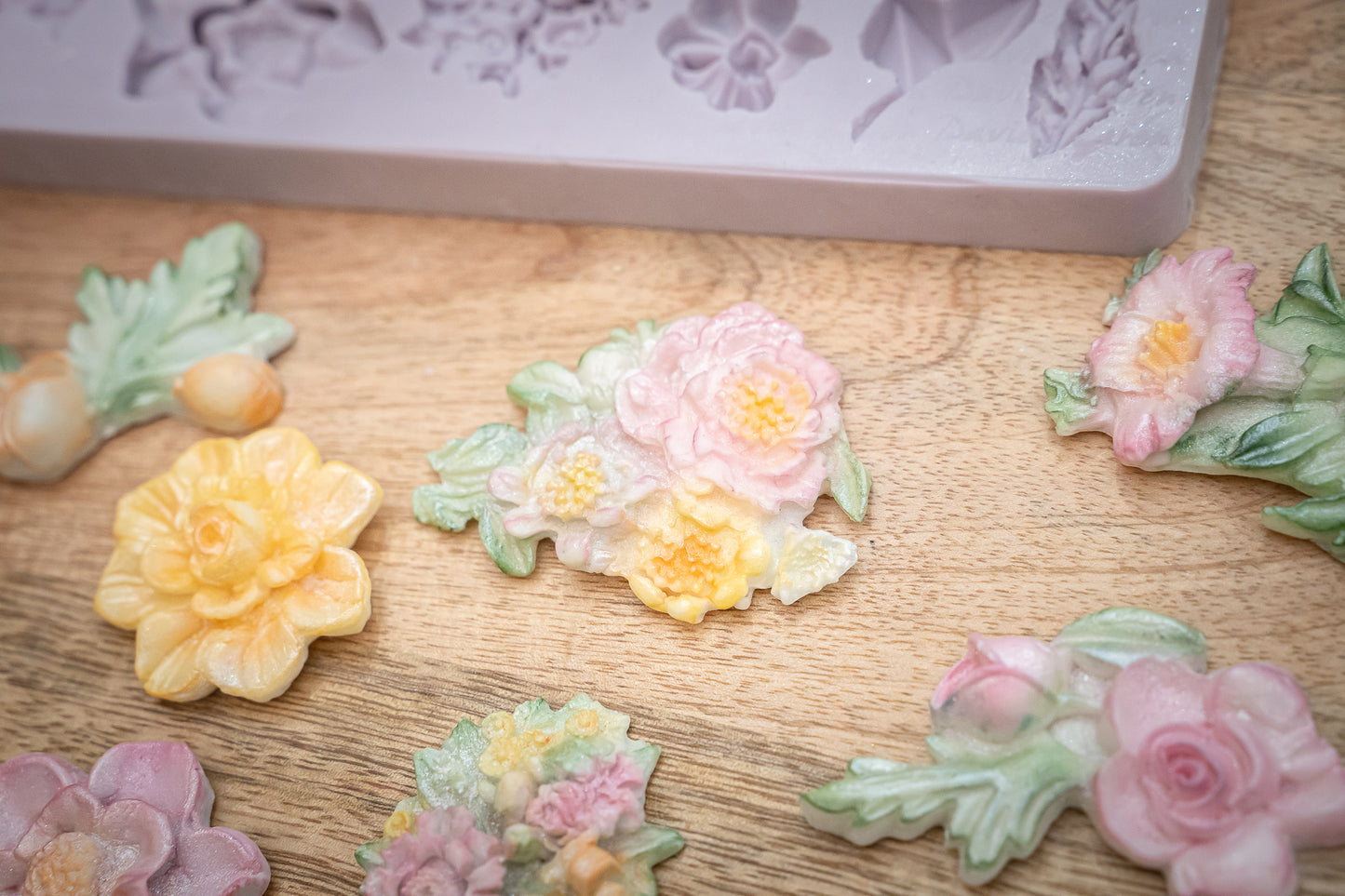 Karen Davies Sugarcraft Floral Essentials Silicone Mould