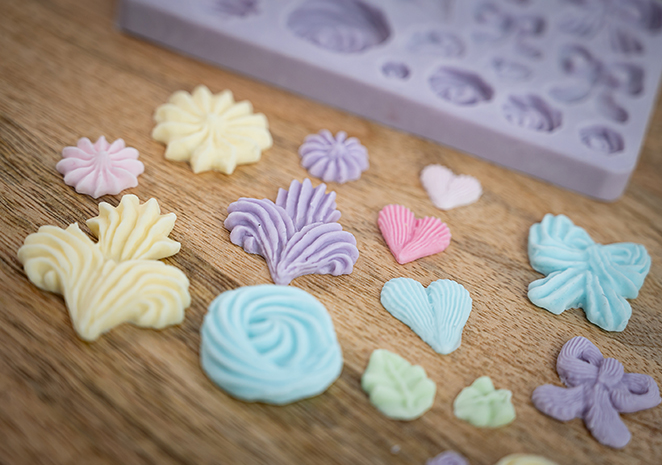 Karen Davies Sugarcraft Lambeth Accessories Silicone Mould
