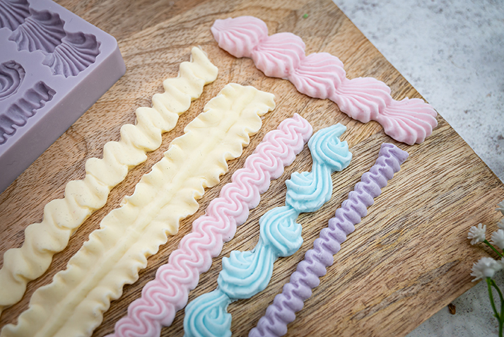 Karen Davies Sugarcraft Large Lambeth Borders Silicone Mould