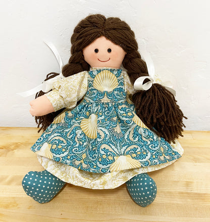 Quilter's Trading Post Nancy Doll Pattern