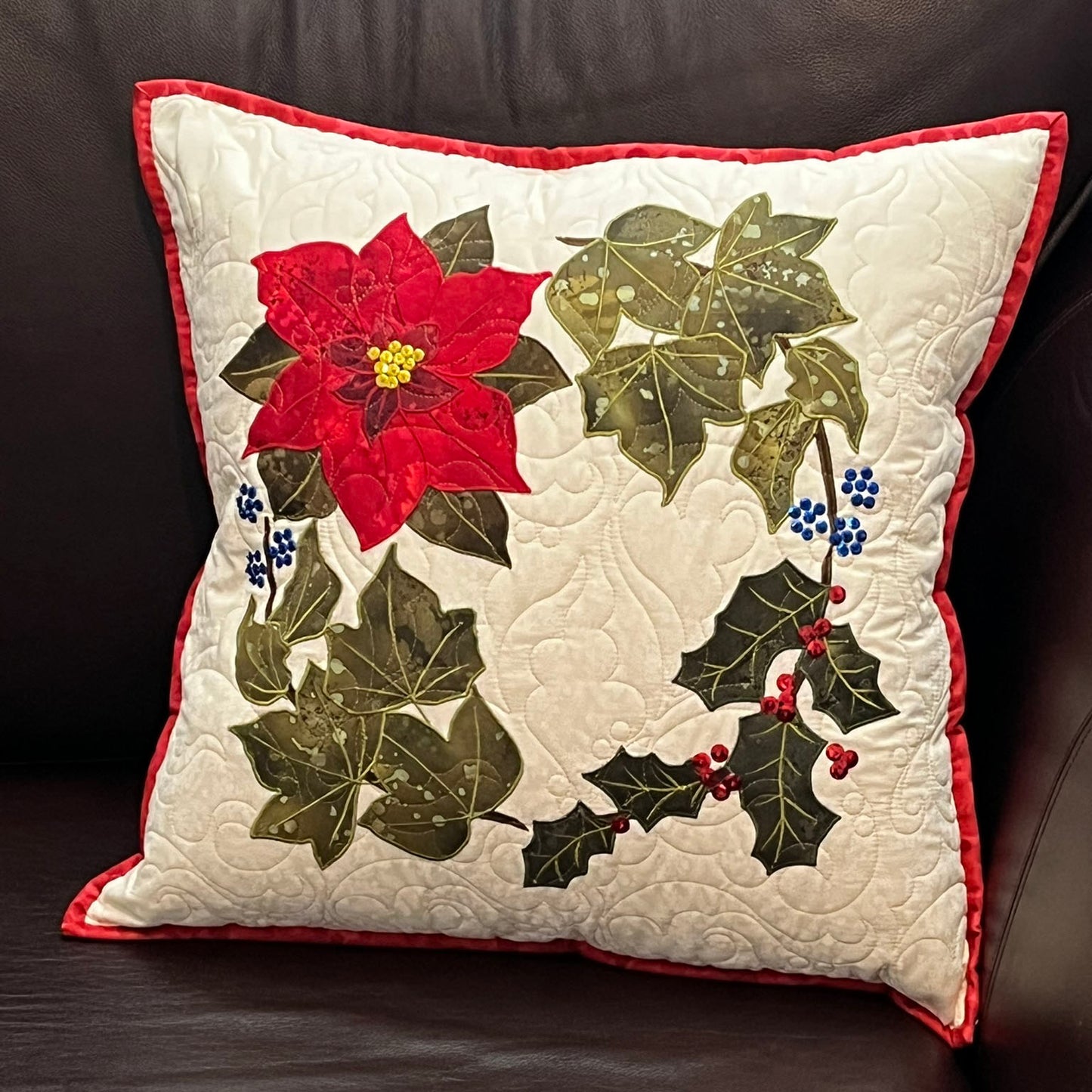 Quilter's Trading Post Poinsettia in the Leaves Applique Pattern