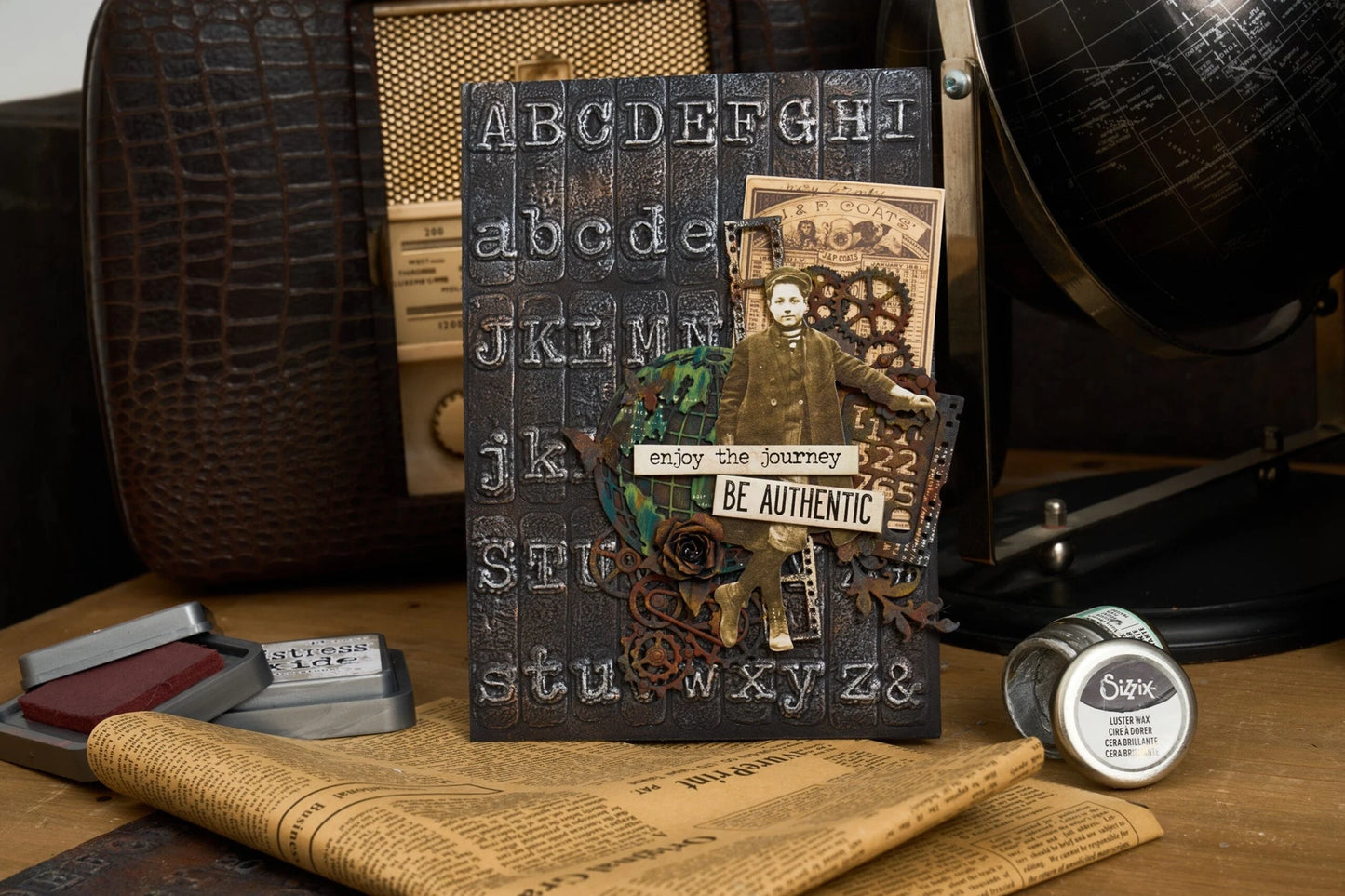 Sizzix 3D Texture Fades Embossing Folder by Tim Holtz A5 Typewriter Large