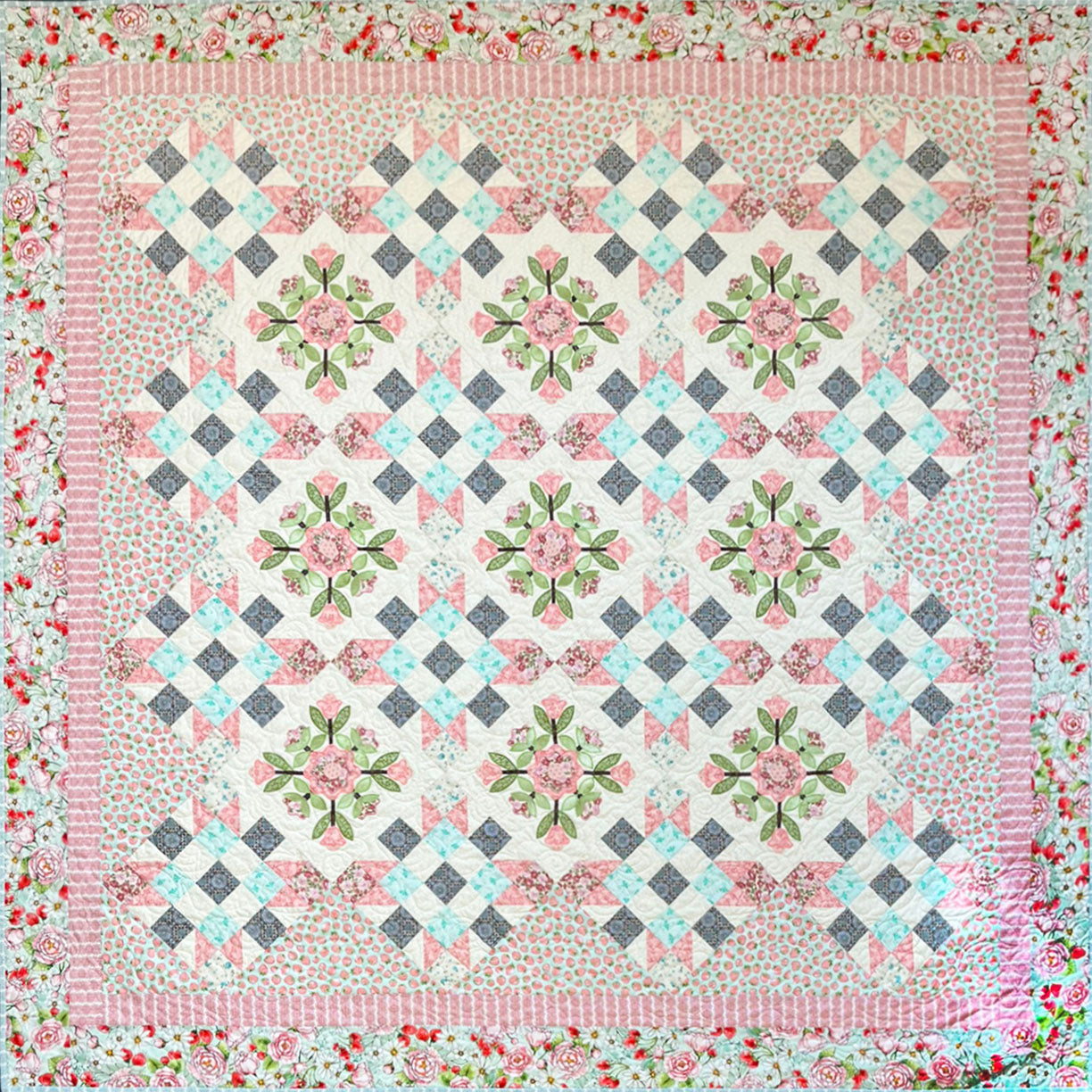 Quilter's Trading Post Budding Rose Quilt Pattern