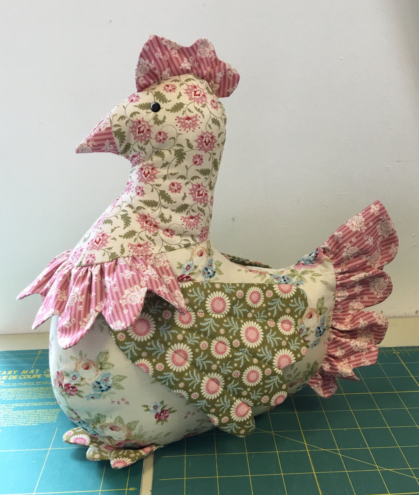Quilter's Trading Post Heidi Hen Pattern