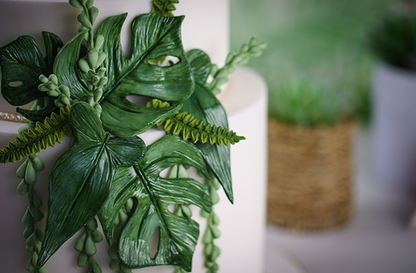 Karen Davies Sugarcraft Trailing Leaves Silicone Mould